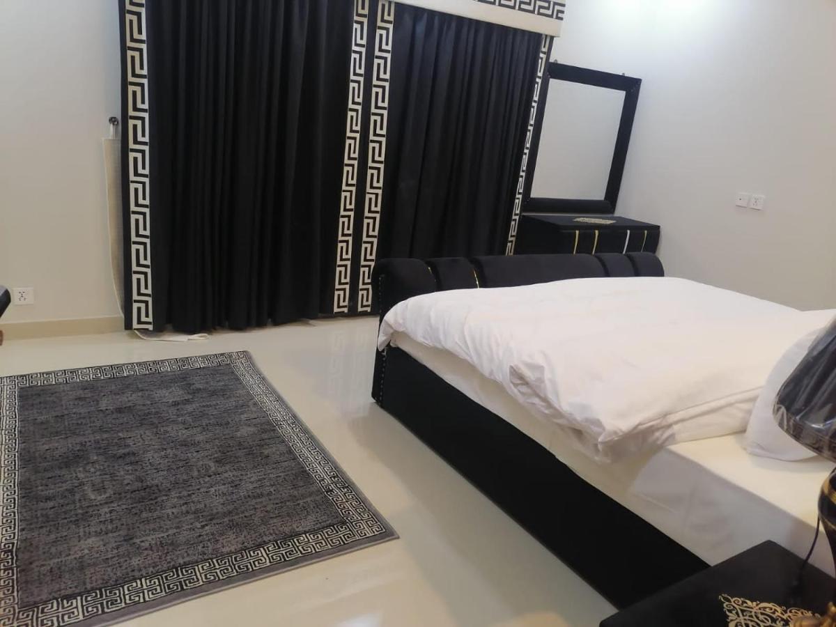Bed & Breakfast Islamabad Hotell Exteriör bild