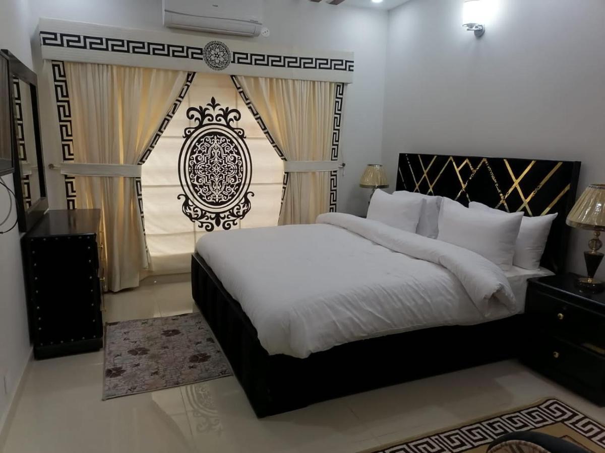 Bed & Breakfast Islamabad Hotell Exteriör bild