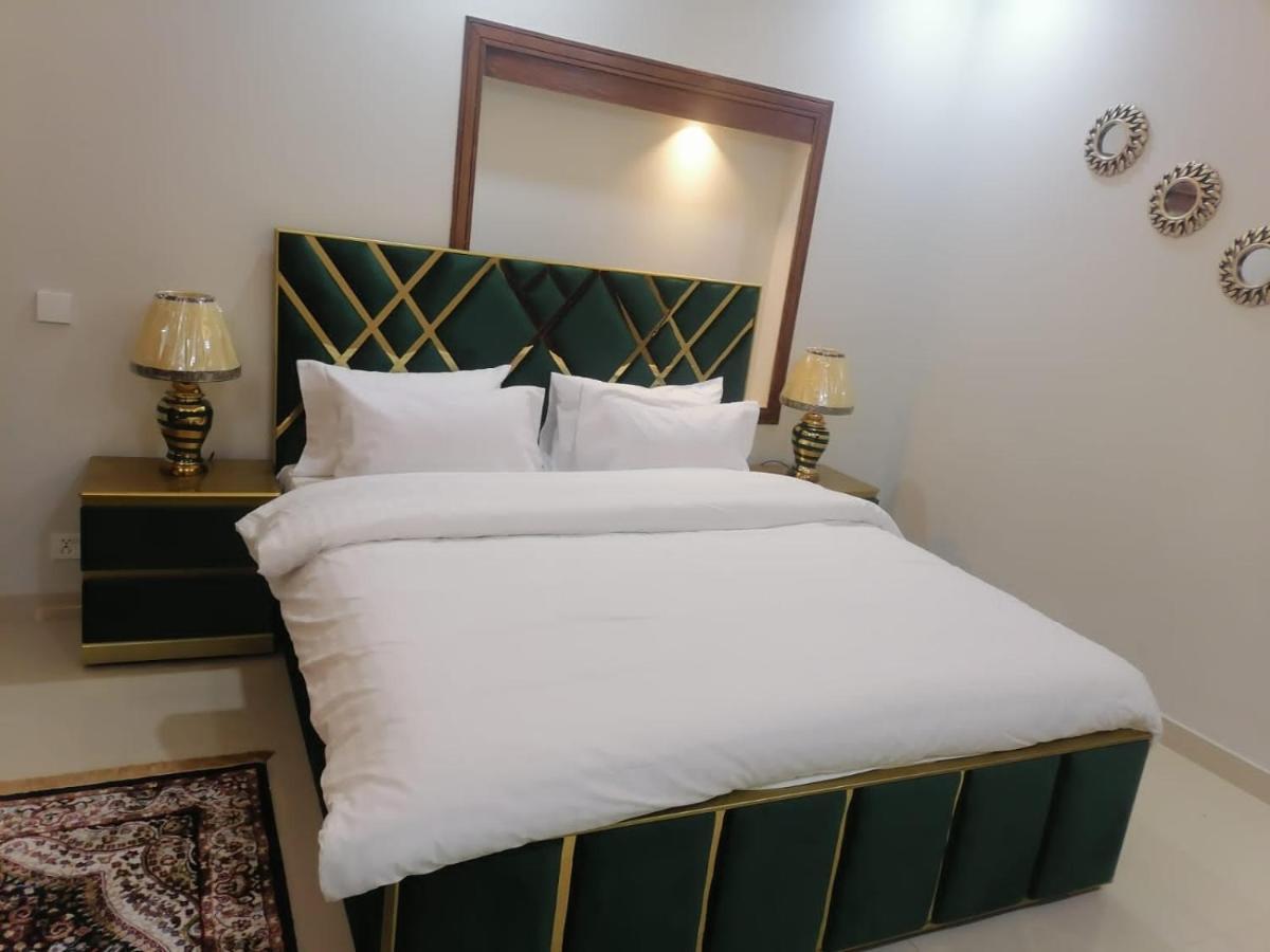 Bed & Breakfast Islamabad Hotell Exteriör bild